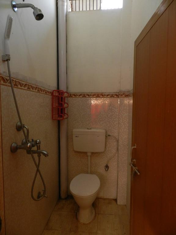 Buddha Guest House Варанаси Екстериор снимка