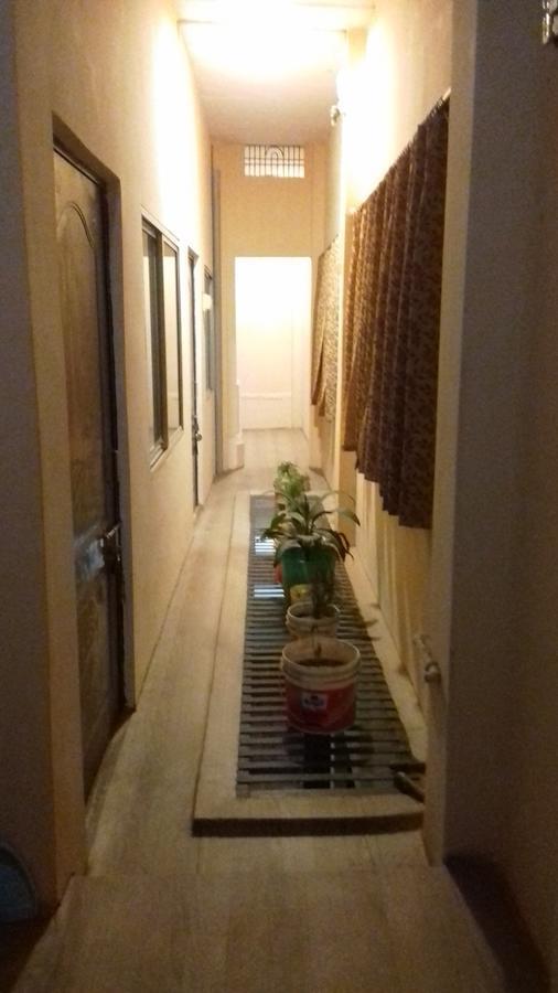 Buddha Guest House Варанаси Екстериор снимка
